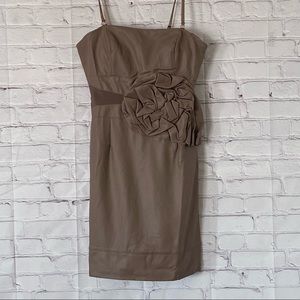 LUCY & CO ROSE TAUPE MINI FAUX LEATHER TRIM WITH STRETCHY FABRIC SIZE MEDIUM